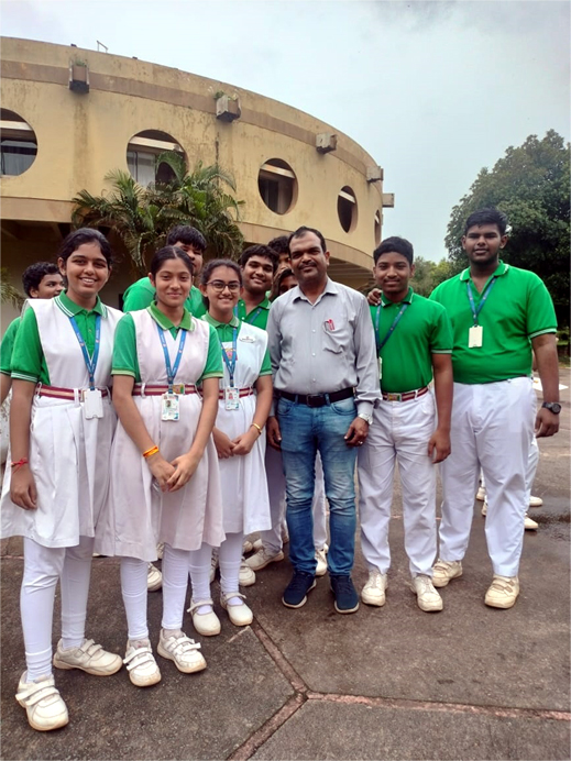 Our students got an opportunity to be a part of "INDIA MARCH FOR SCIENCE " - A campaign to propagate scientific bent of mind among school and college students.
Dr.Subhendu Pattnaik , Ex deputy director of Pathani Samata Planetariun as well as Dr Ajit Srivastav ,an eminent scientist of Institute Of Physics ,BBSR addressed the students and students watched a valuable show in Planetarium on The process of creation of Our Mother Earth.